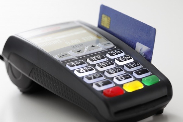 Размер комиссии за оплату банковскими картами Сбербанка могут изменить