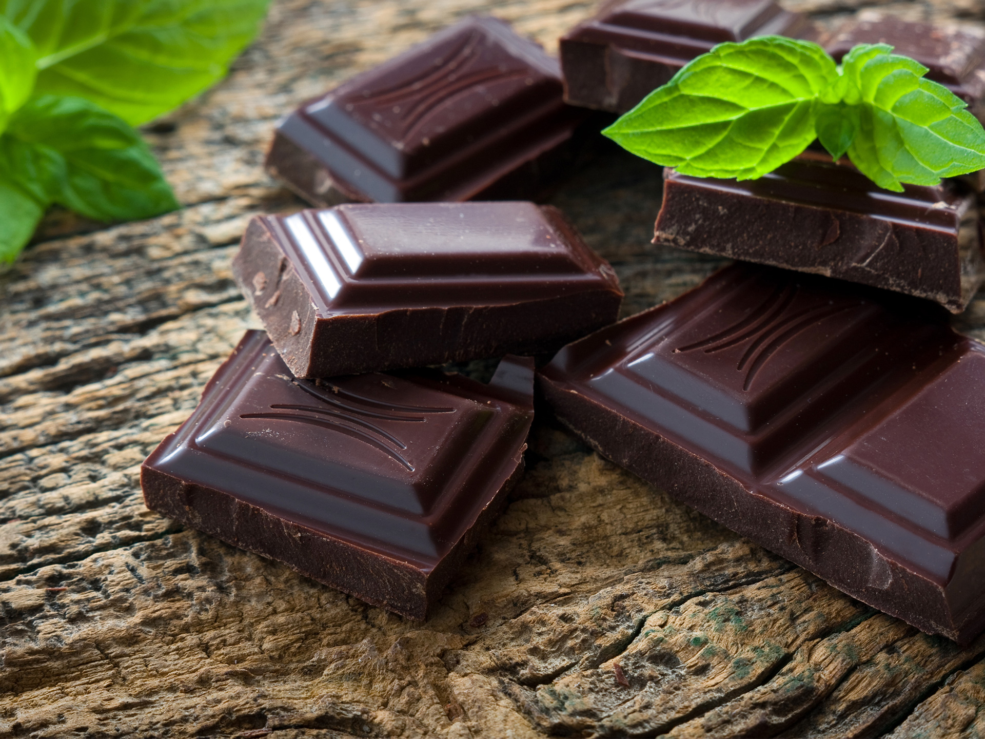 Шоколад и здоровье. Черный Горький шоколад. Шоколад дарк Горький. 3. «Dark Chocolate», темный шоколад Швейцария. Тёмный шоколадшоколад Горький.